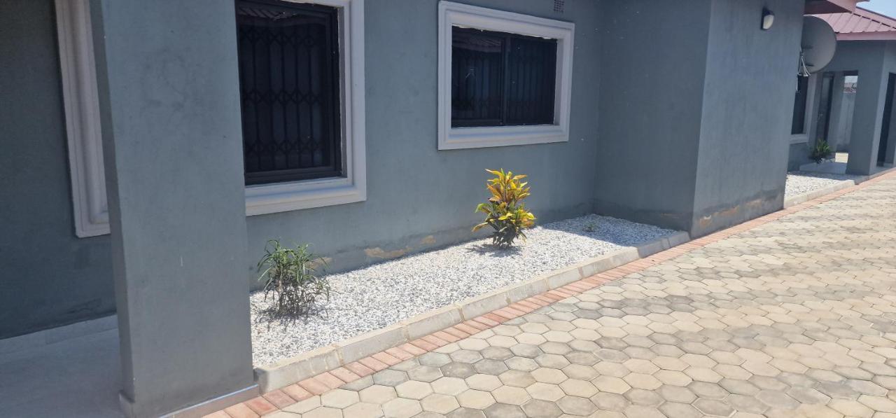 Salama Apartments Lusaka Exterior photo