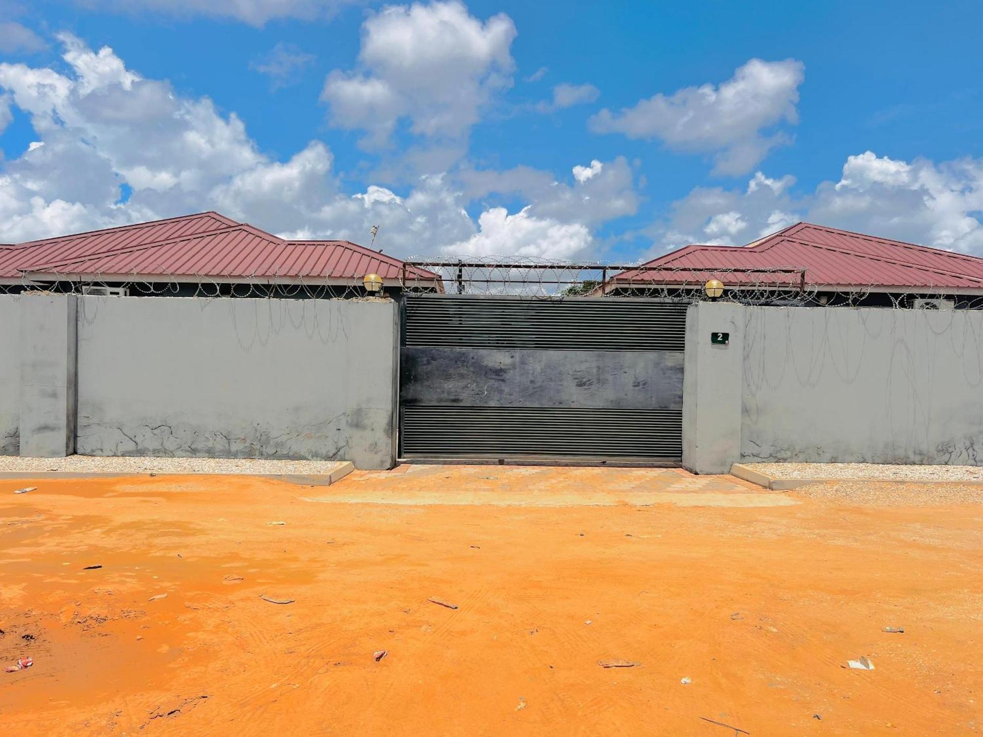 Salama Apartments Lusaka Exterior photo